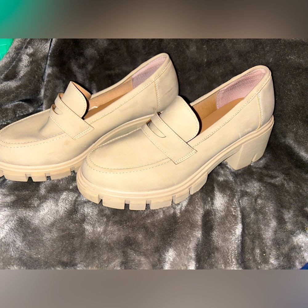 Adorable Shoes 👟
